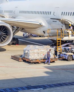 Loading platform of air freight to the aircraft